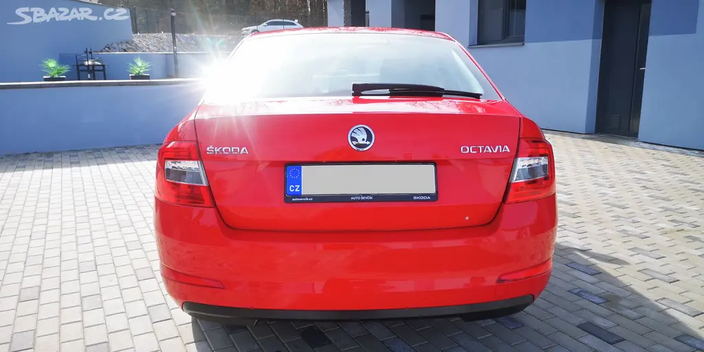 Škoda Octavia III 1,2 TSI 63kw. PĚKNÁ A SPOLEHLIVÁ - fotka 6