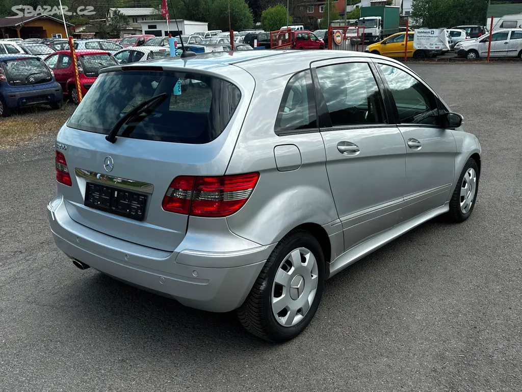 Mercedes-Benz B200 automat, r.2006, serviska, stk - fotka 3
