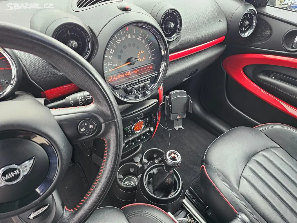 Mini Paceman 1,6 R61 4X4 John Cooper Works 2013 - fotka 6