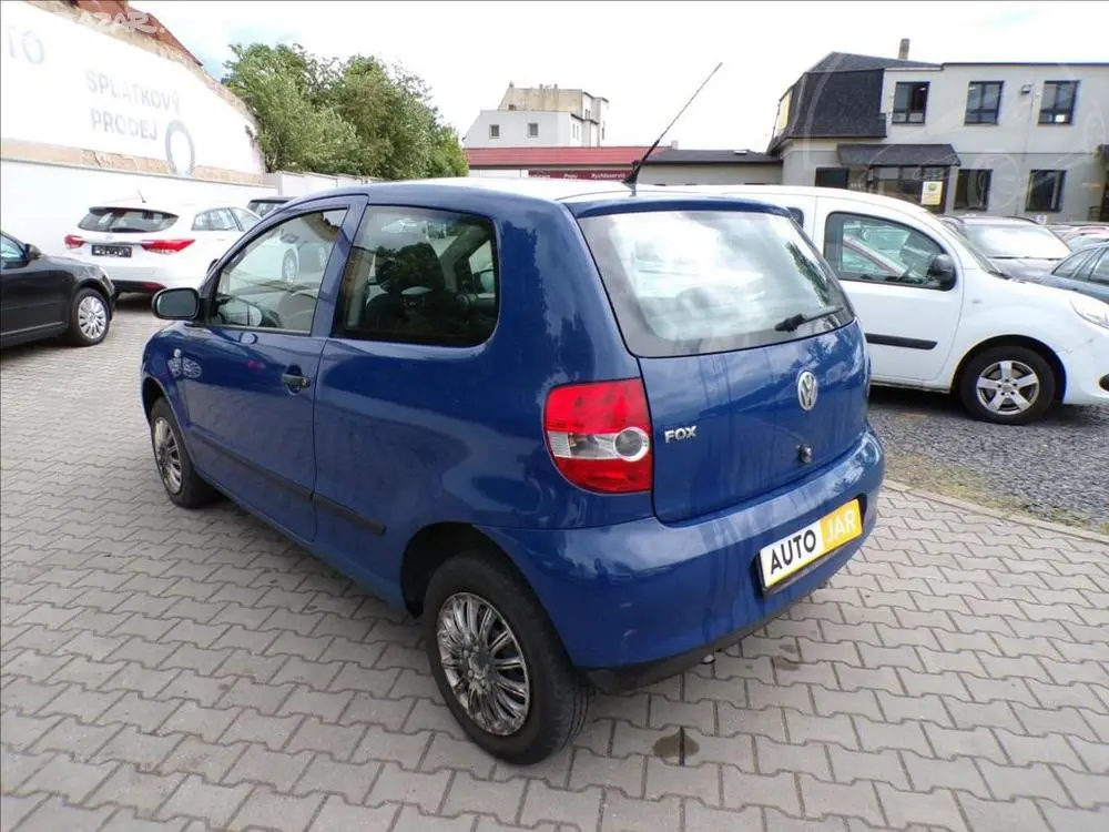 Volkswagen Fox 1,2 i KLIMA - fotka 3