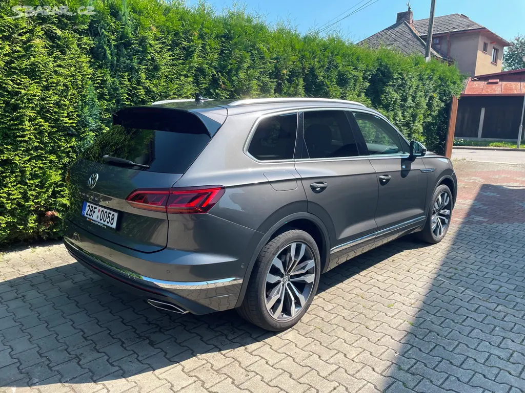 VW TOUAREG III - edice ATMOSPHERE - 114tkm - 210kw - fotka 3