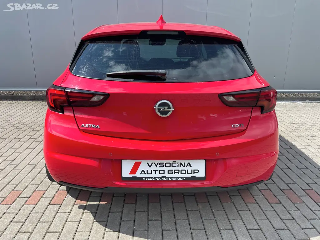 Opel Astra, 1,6 CDTi 81kW DYNAMIC 1.Maj-CZ - fotka 4