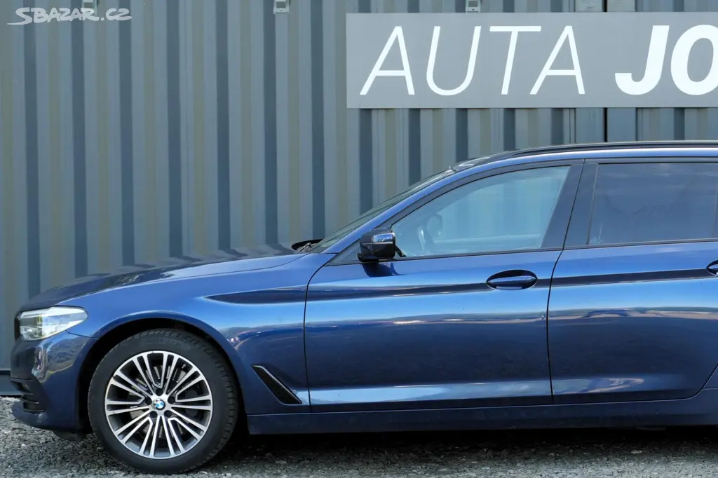 BMW Řada 5, 530d xDrive, Kamera, ČR, Hi-Fi - fotka 2