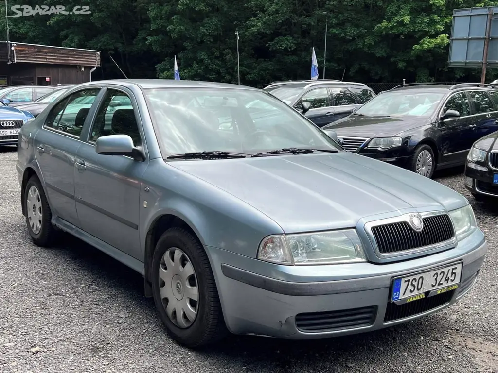 Škoda Octavia AMBIENTE 1.6i 75kW tažné 2003 ČR - fotka 2