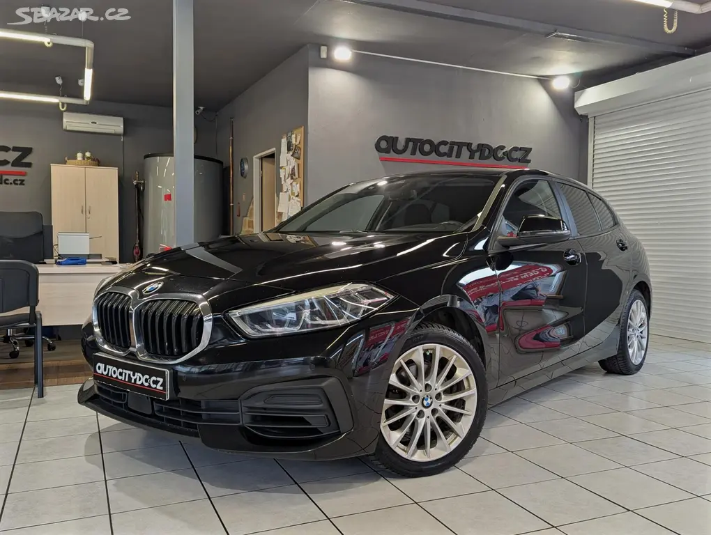 BMW Řada 1, 118 i 103kW A/T, LED, LANE - fotka 3