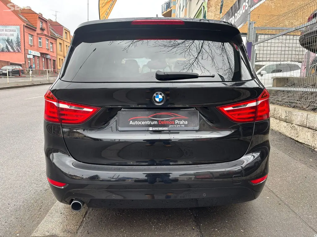 BMW Řada 2, 218d-110KW/2017/1MAJ-AT-SERVIS - fotka 4