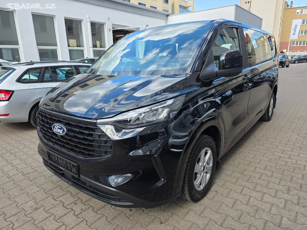 Ford Tourneo Custom 2.0 100kW 9-míst Tažné - fotka 3