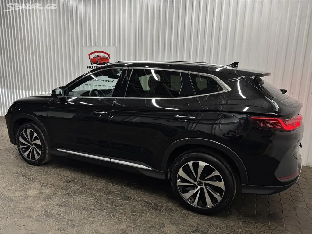 BYD Seal U, 1.5 PHEV 160kW DM-I BOOST - fotka 5