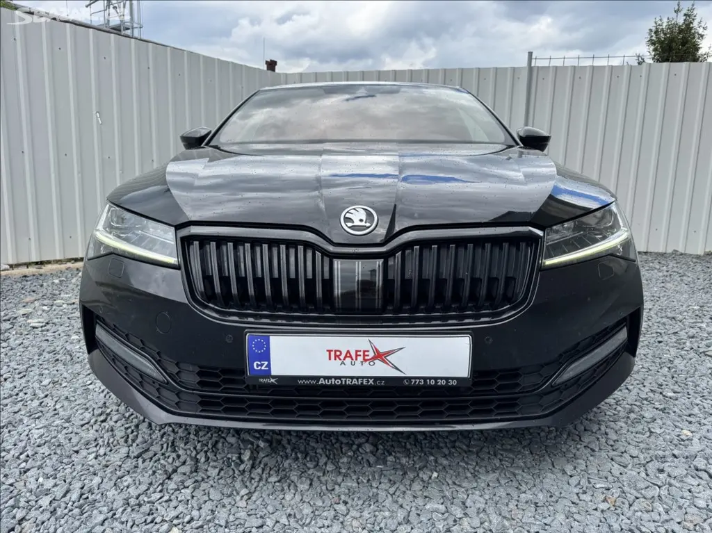 Škoda Superb, 2,0 TSI SPORTLINE DPH 1.maj ČR - fotka 2
