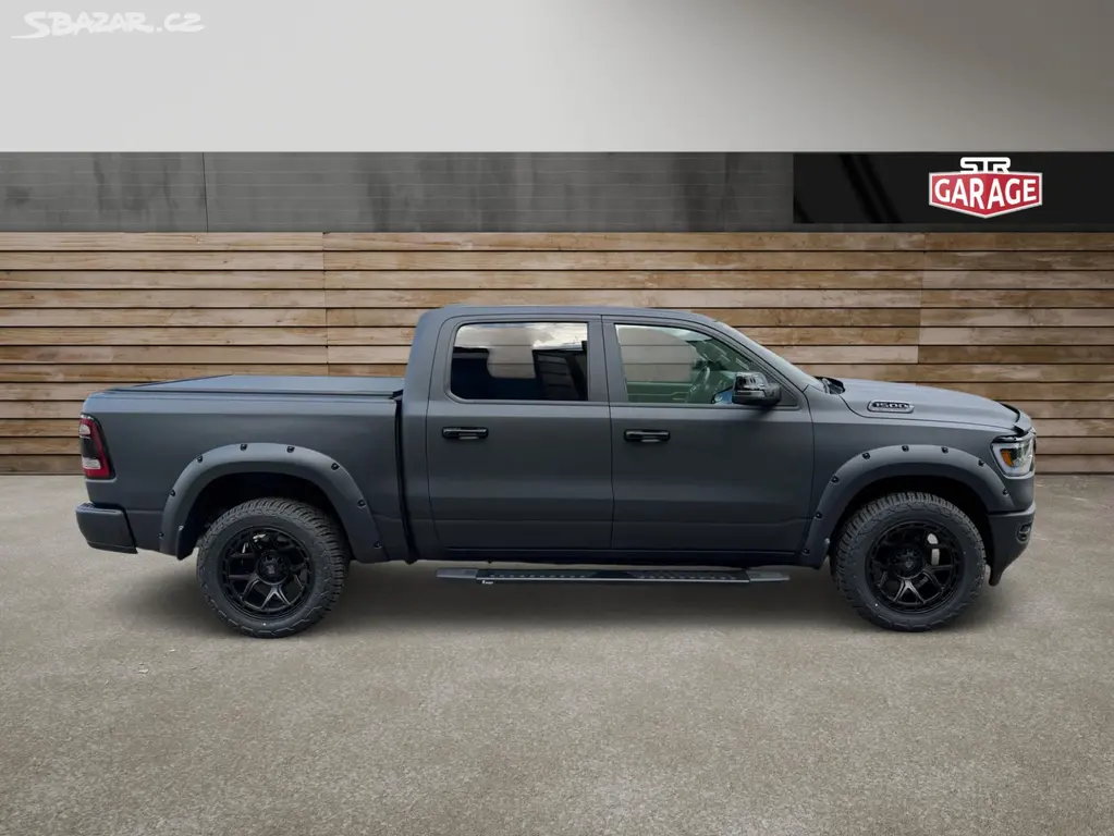 Dodge Ram, + HEMI +RAPTOR LINER EDITION+ - fotka 2