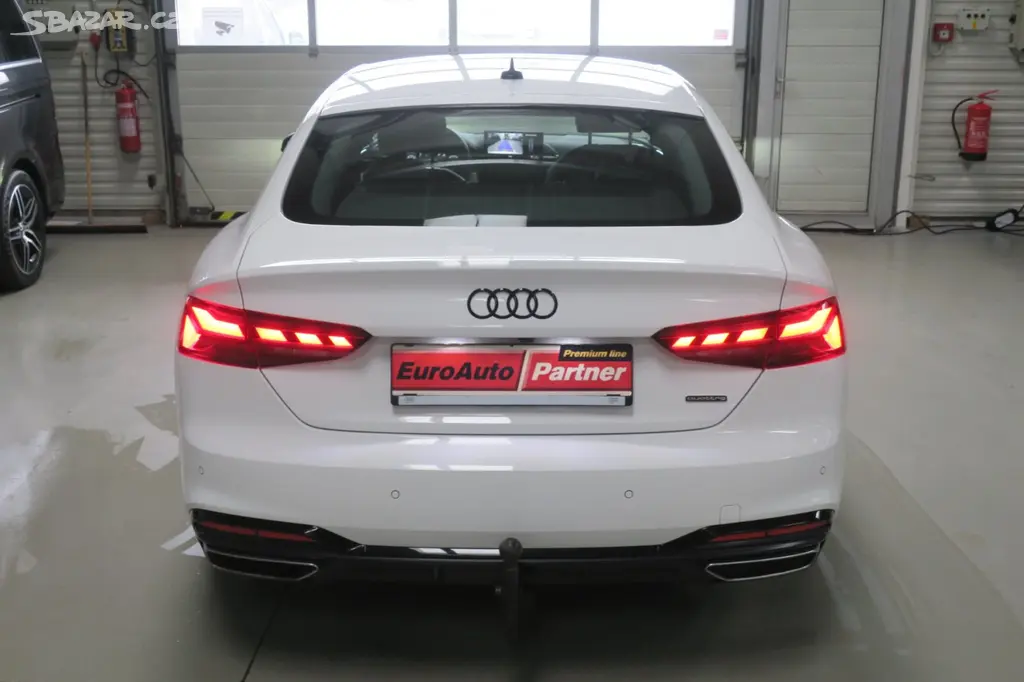 Audi A5, 40 TDI Quatt. S-Line ČR záruka - fotka 3
