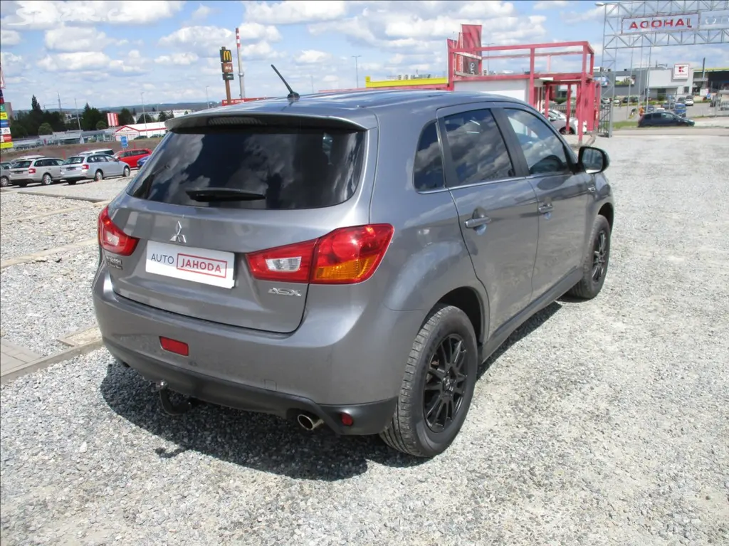 Mitsubishi ASX, 1,6 i, aut.klima,tažné,servis, - fotka 4