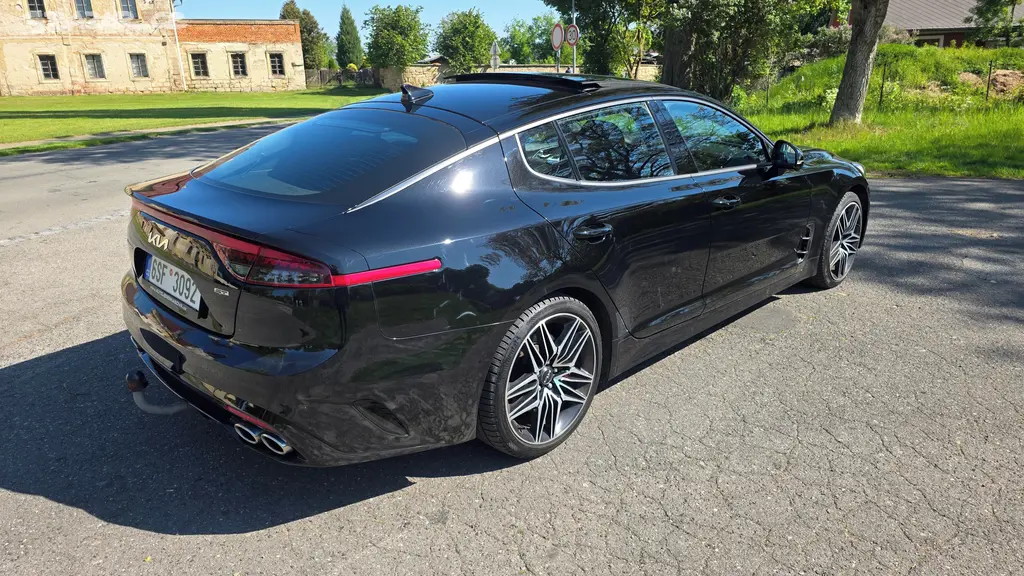 Kia Stinger, 1.maj ČR, záruka KIA do 6/2030 - fotka 5