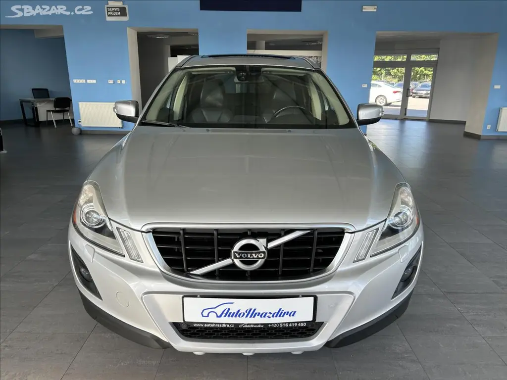 Volvo XC60, 2,4 D5,4x4,TAŽNÉ,SERVISKA - fotka 2