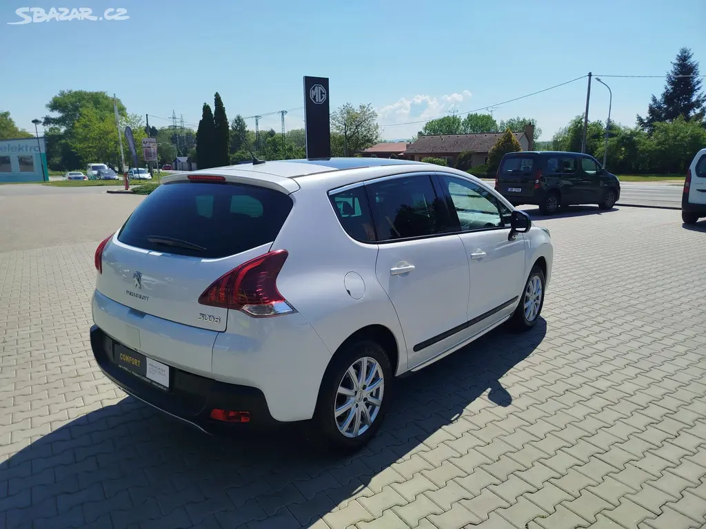 Peugeot 3008, ALLURE 2.0HDi 150 M6*DPH*TAŽNÉ - fotka 5
