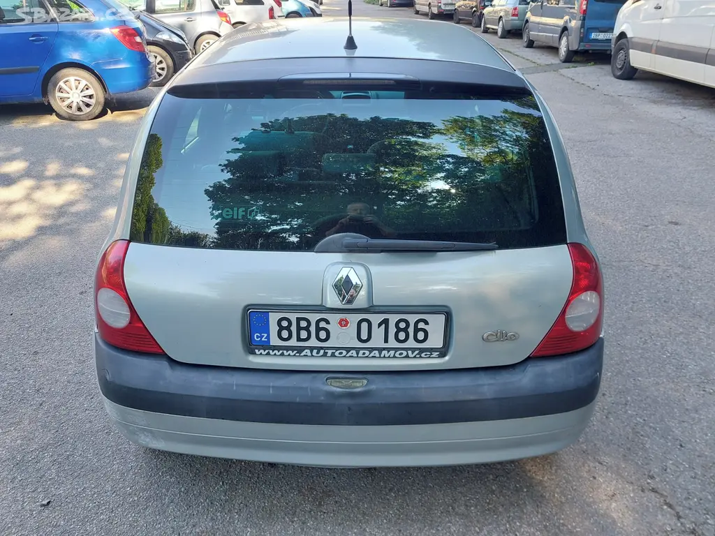 Renault Clio 1.2, benzín, 55kw, rok 2002, klima.. - fotka 4