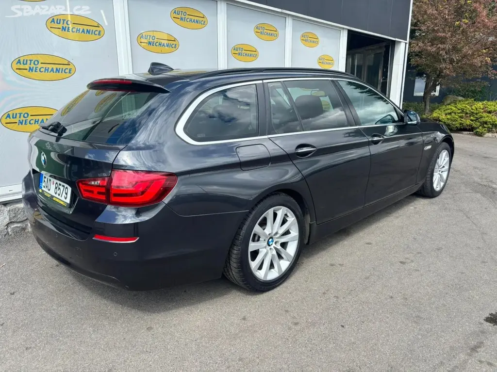 BMW Řada 5, 3.0 530D - fotka 4