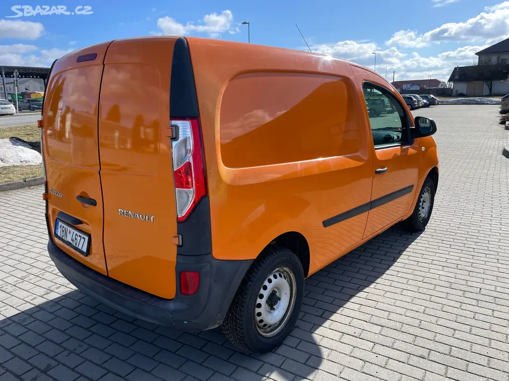 RENAULT KANGOO 1,5 DCi 55kw CZ DPH 1maj 2017 9aut - fotka 4