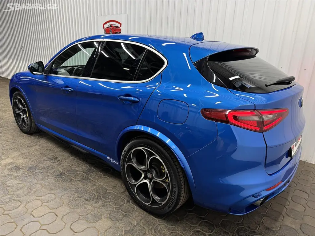 Alfa Romeo Stelvio, 206kW Q4 VELOCE 2XALU - fotka 6