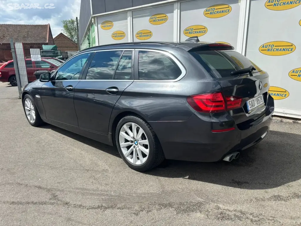 BMW Řada 5, 3.0 530D - fotka 6