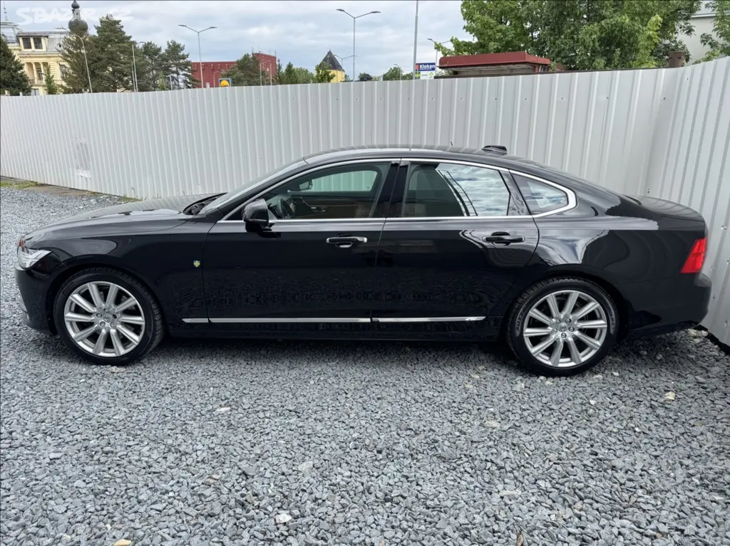 Volvo S90, 2,0 D5 AWD INSCRIPTION DPH ČR - fotka 4