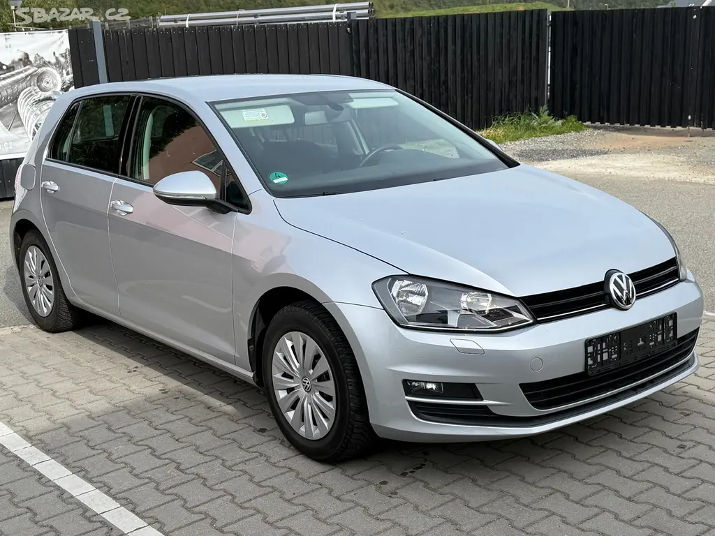 VOLKSWAGEN GOLF VII 1.2 TSI AUTOMAT DSG 77KW - fotka 3