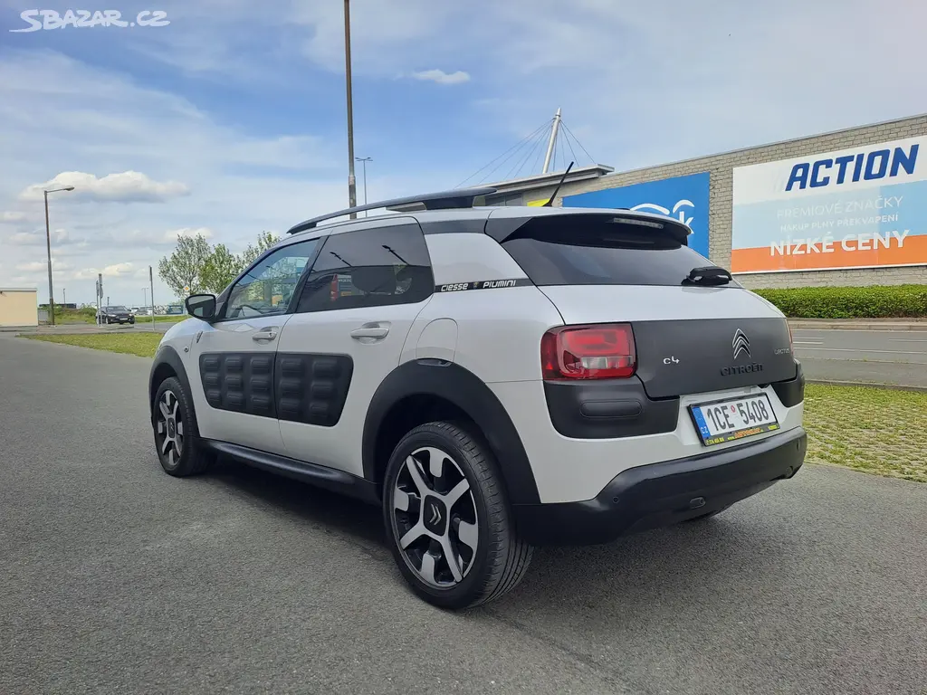 Citroën C4, 1.6HDI 2.MAJ UNIKÁT! LIMITED! - fotka 5