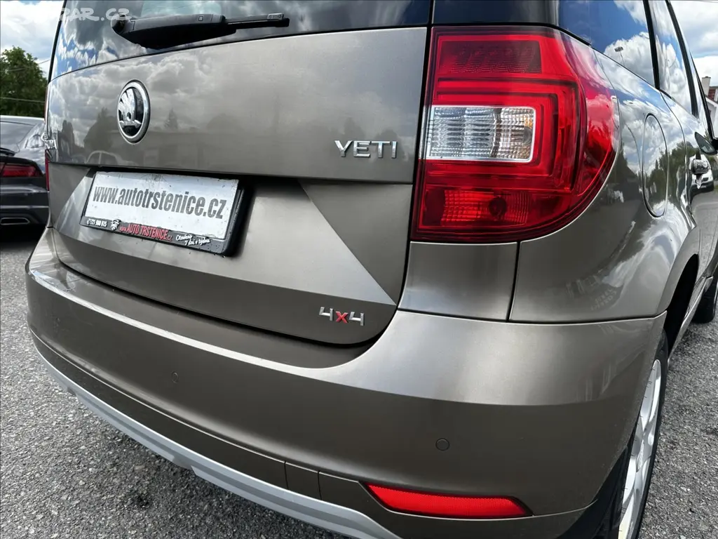 Škoda Yeti, 2,0 TDi 4x4TAŽNÉ ZAŘ.-ROZVODY - fotka 6