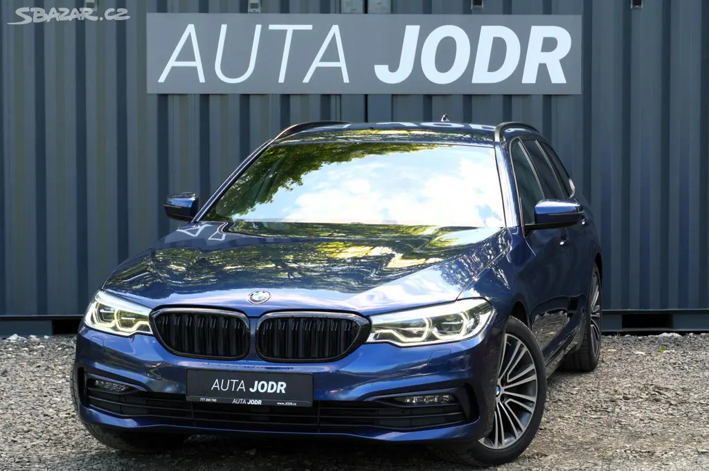 BMW Řada 5, 530d xDrive, Kamera, ČR, Hi-Fi