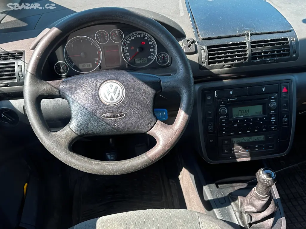 VW Sharan 1.9TDi 96kw, r.2004, 7mist, rozvody - fotka 5