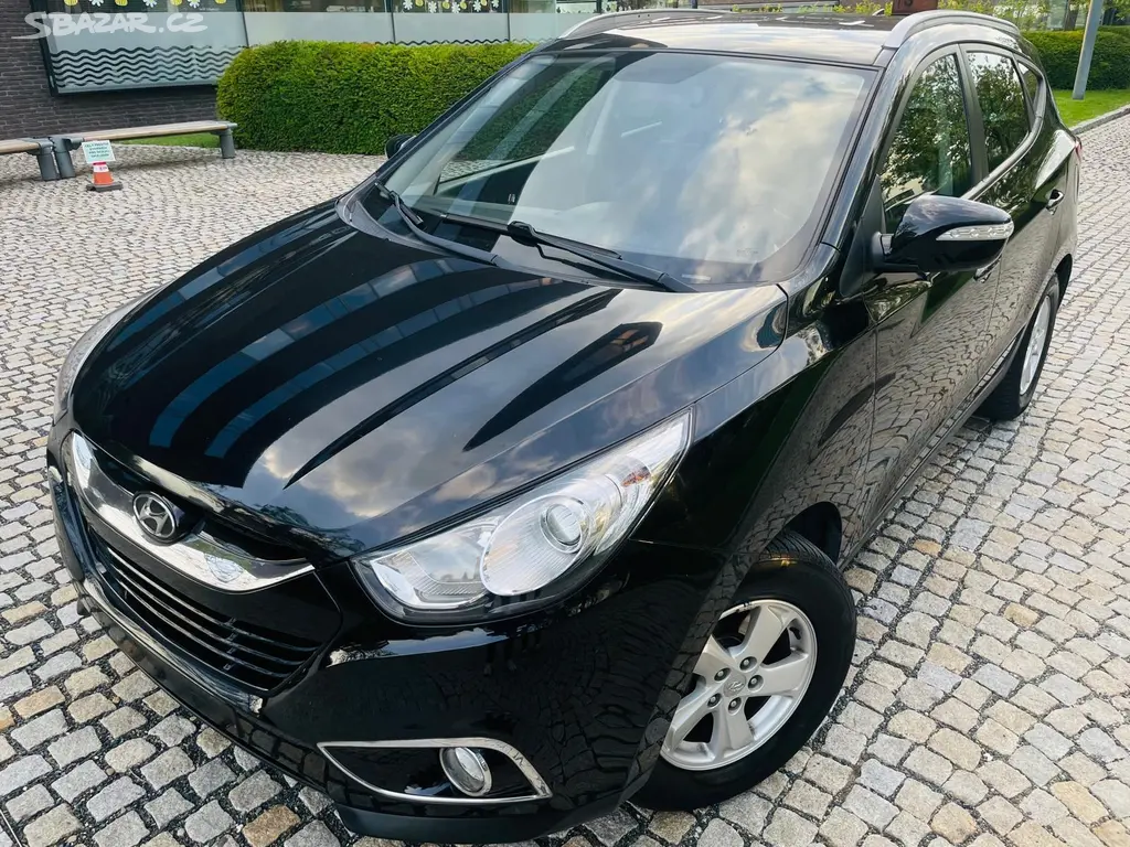 Hyundai ix35, 2.0i AUTOMAT VYHŘEV SERVISKA - fotka 4