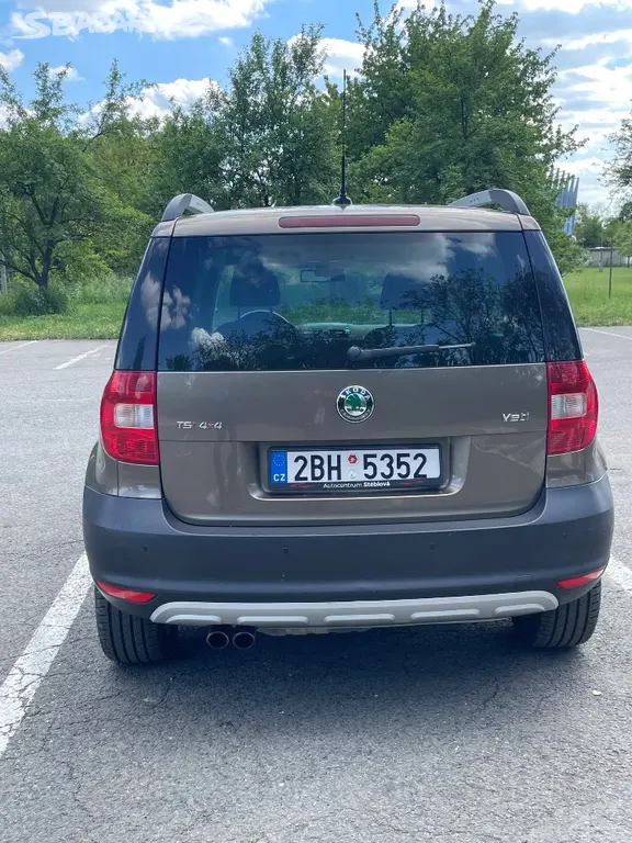 Škoda YETI Experience 4x4 1,8 Tsi - fotka 3
