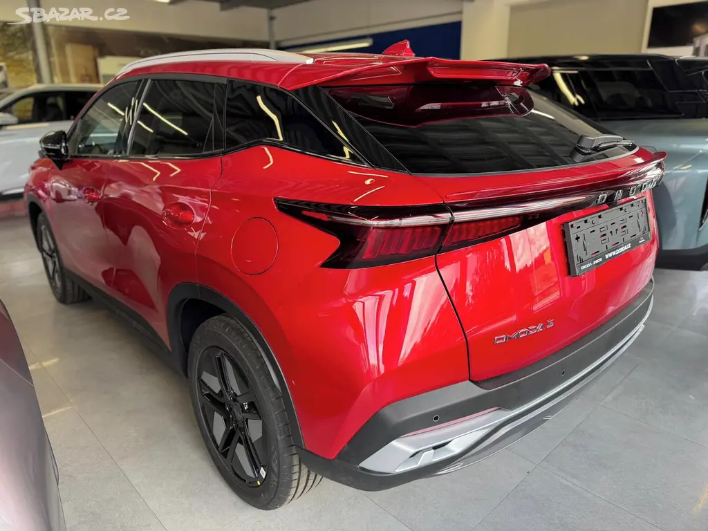 Omoda 5, 1.6 T 108 kW Premium A/T - fotka 2