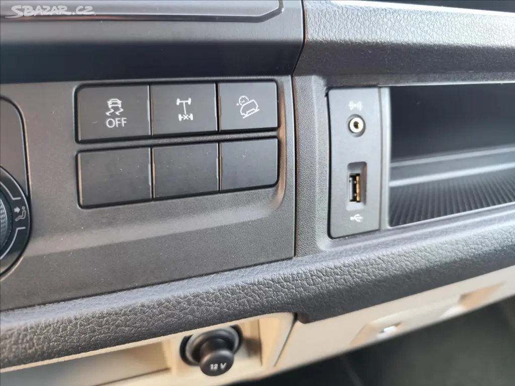 Volkswagen Transporter, 2,0TDI 4x4 110KW L2 LED UZÁVĚR - fotka 5