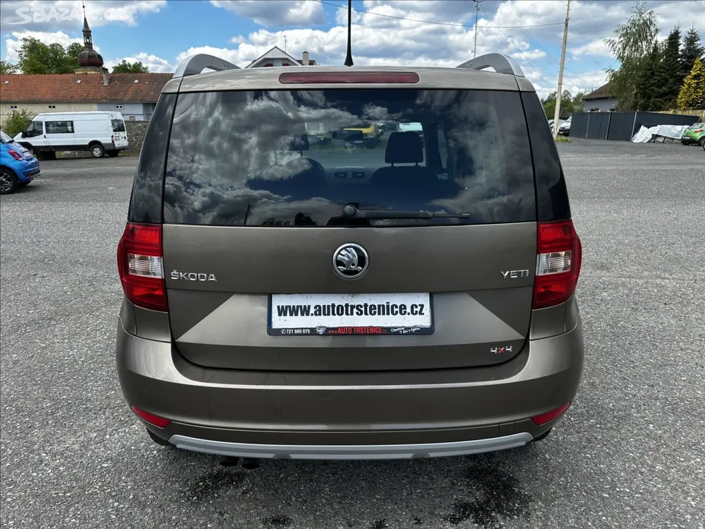 Škoda Yeti, 2,0 TDi 4x4TAŽNÉ ZAŘ.-ROZVODY - fotka 4