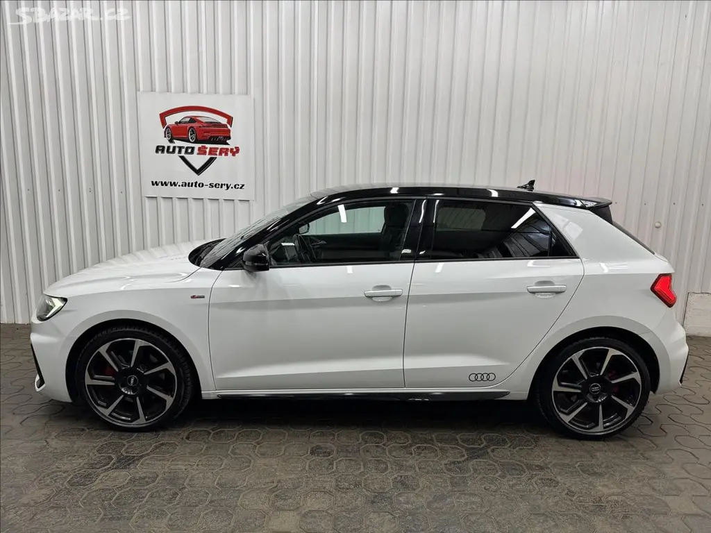 Audi A1, 40TFSI 147kW S-LINE - fotka 4