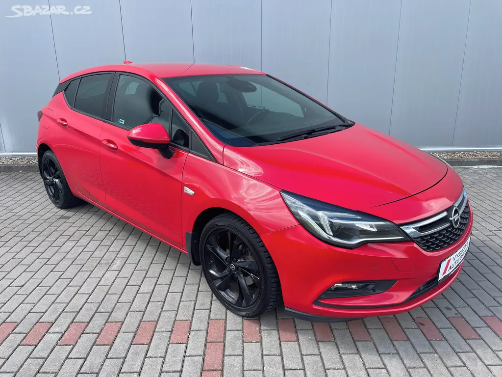Opel Astra, 1,6 CDTi 81kW DYNAMIC 1.Maj-CZ