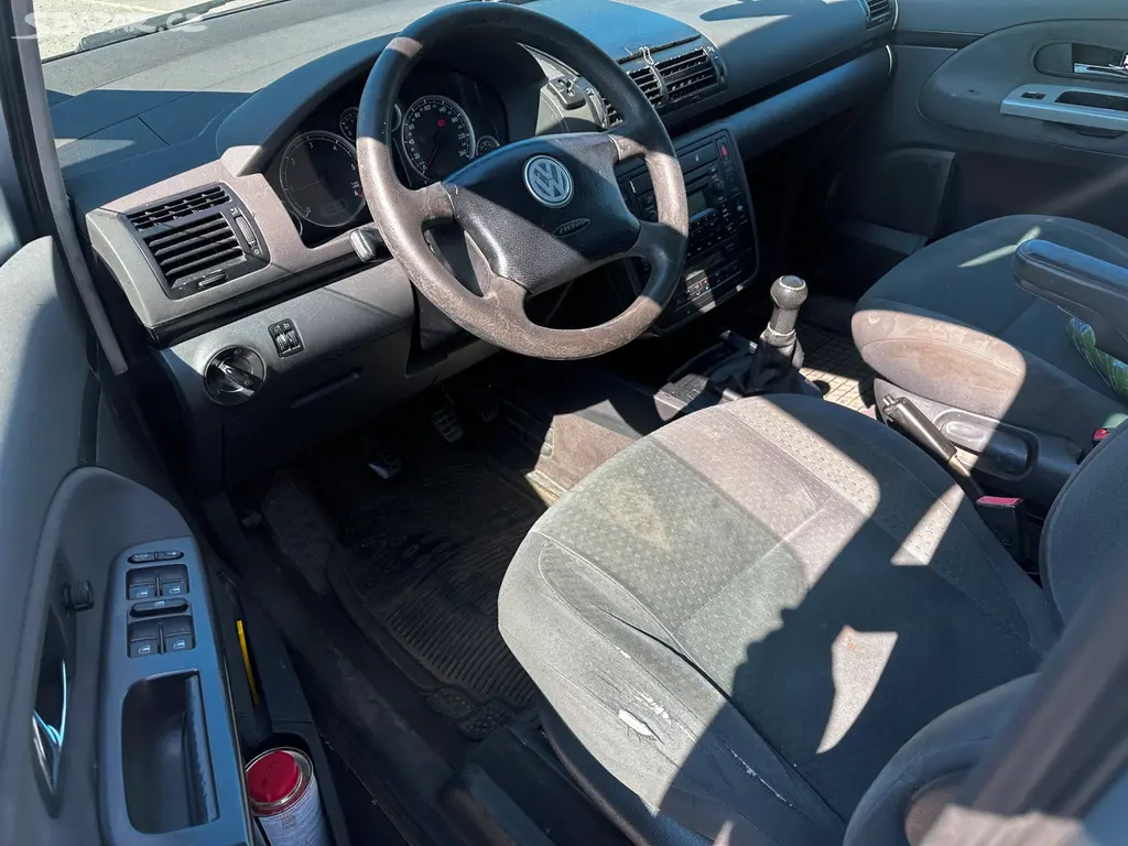VW Sharan 1.9TDi 96kw, r.2004, 7mist, rozvody - fotka 6
