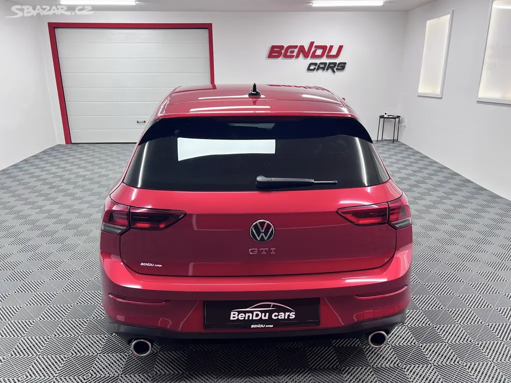 Volkswagen Golf, GTI 180 kW Servis 68tkm - fotka 5