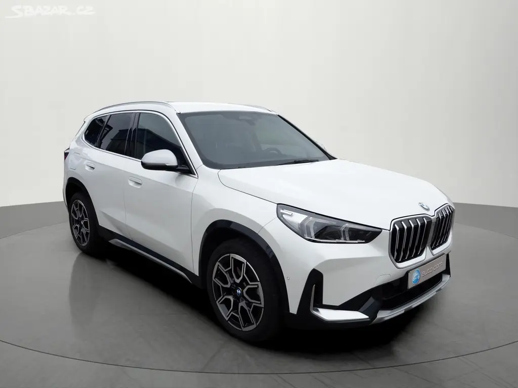 BMW X1, 23d xDrive xLine ČR DPH - fotka 6