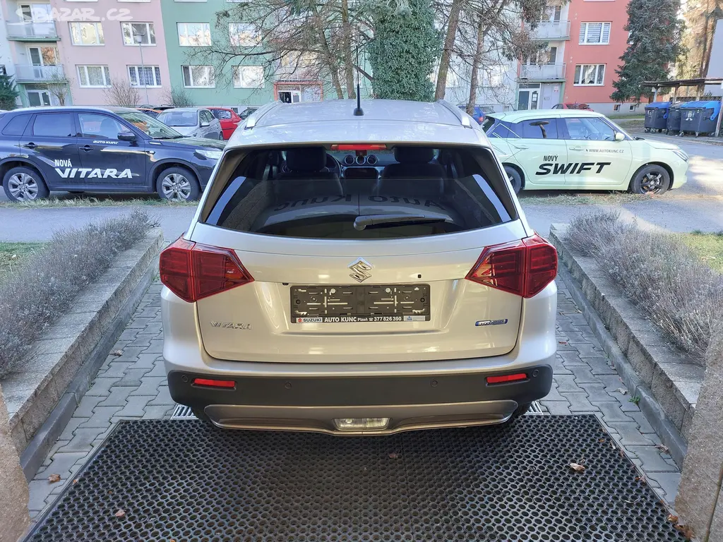 Suzuki Vitara, 1.4 Elegance AllGrip Hybrid - fotka 6