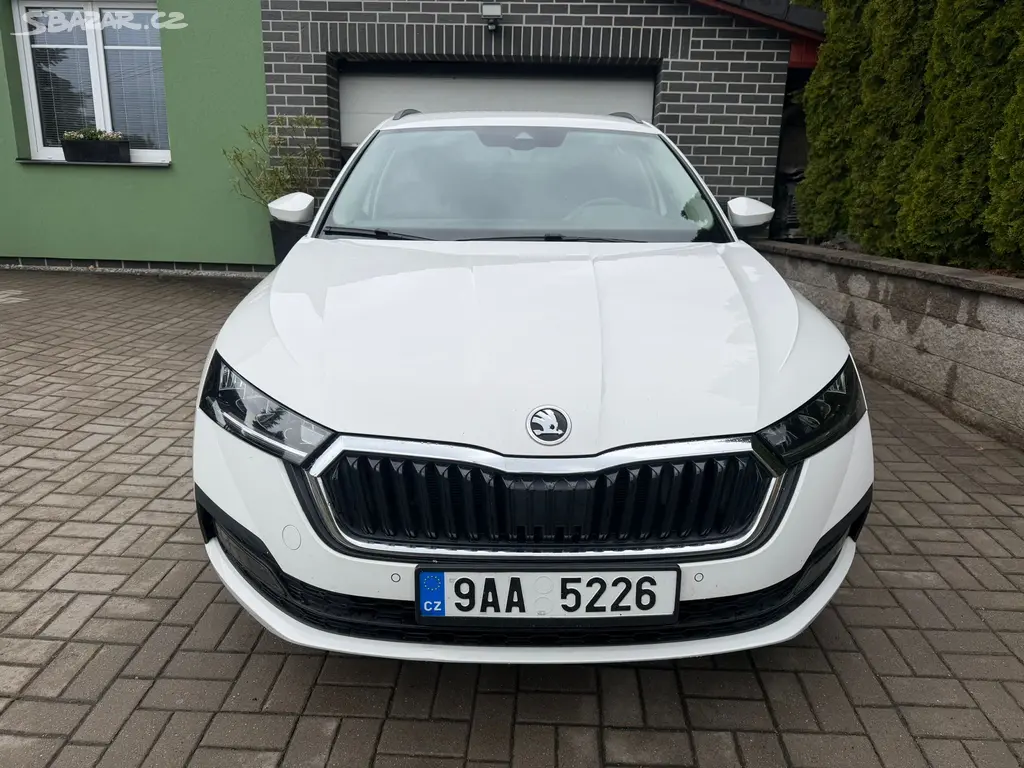 Škoda Octavia, 2,0TDi,ambient+,CZ,M6,1maj,DPH - fotka 3