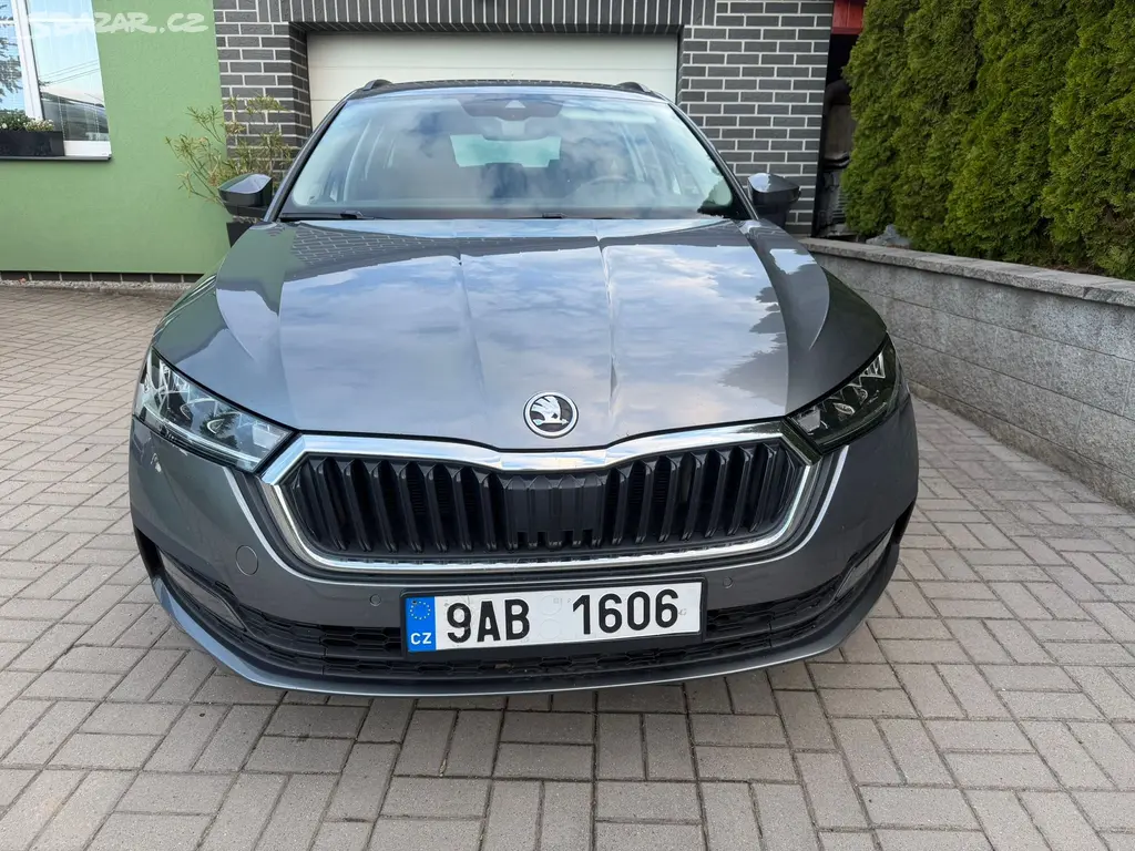 Škoda Octavia, 2,0TDi,ambient+,CZ,M6,1maj,DPH - fotka 3