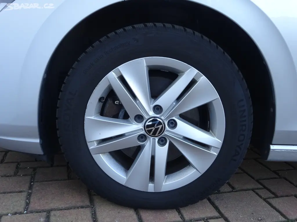 Volkswagen Golf Variant, 2,0TDi /110 kW DSG Life - fotka 6