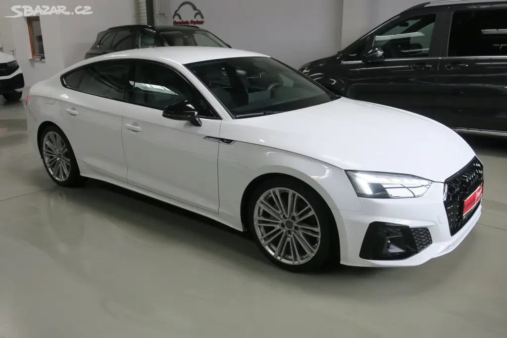 Audi A5, 40 TDI Quatt. S-Line ČR záruka - fotka 5