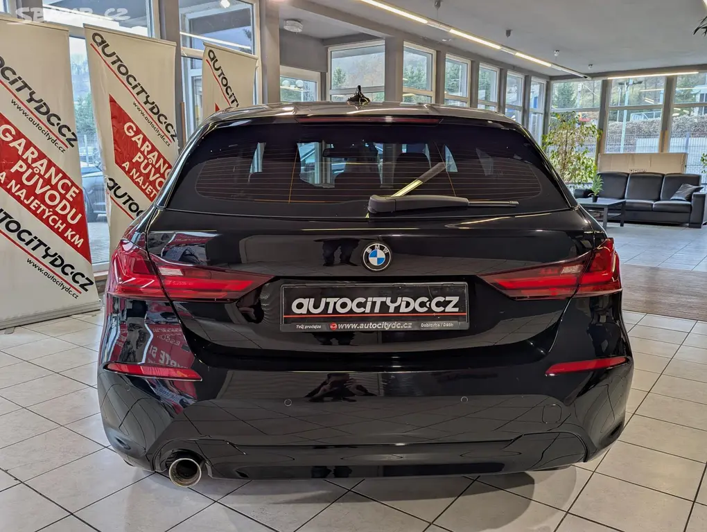 BMW Řada 1, 118 i 103kW A/T, LED, LANE - fotka 6