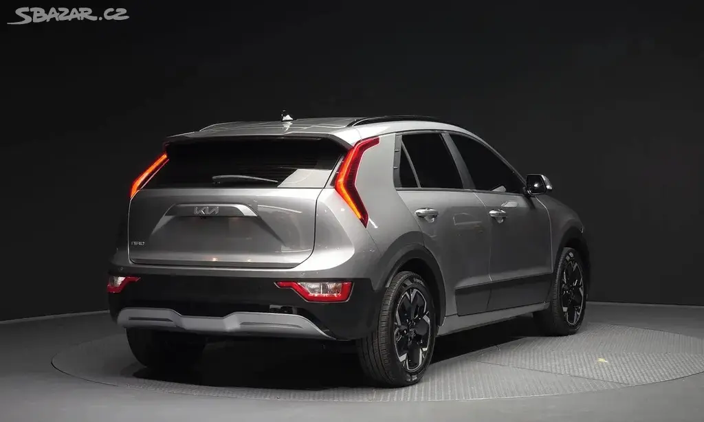 2023 KIA NIRO EV AIR V2L 460km dojazd - fotka 2