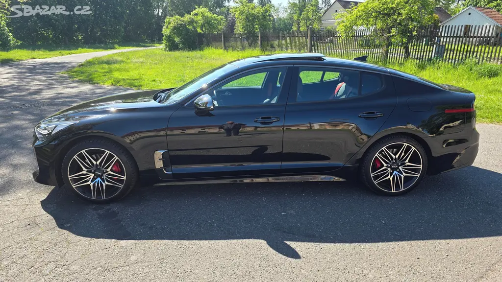 Kia Stinger, 1.maj ČR, záruka KIA do 6/2030 - fotka 2