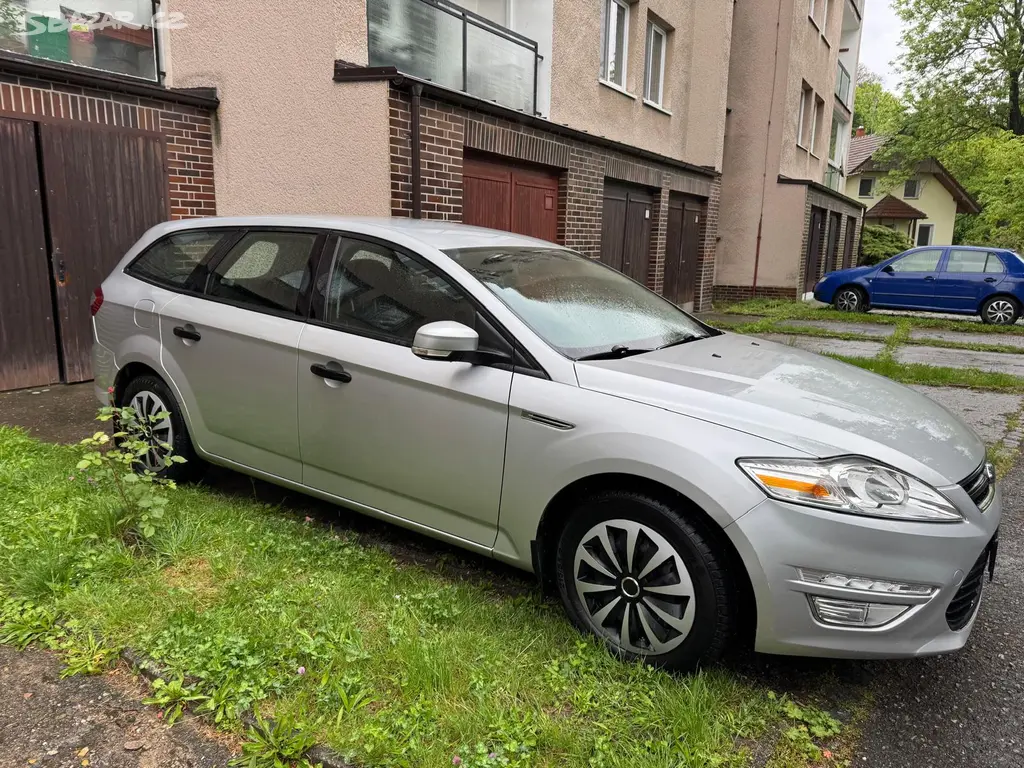 Ford mondeo combi 2.0 TDCi 103KW r.v.2013