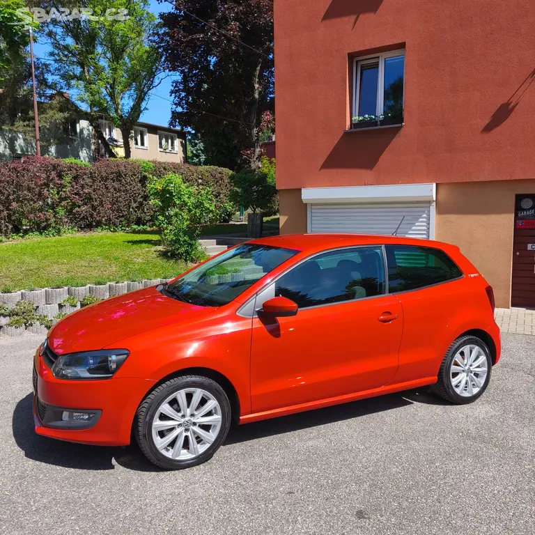 Volkswagen Polo 1.4 16V 63kw,TOUR,poctivých 175tkm - fotka 2